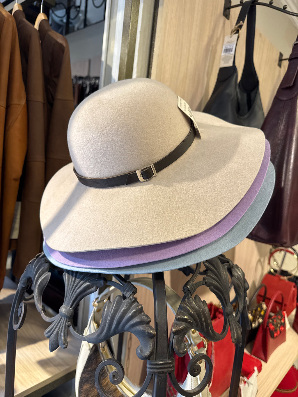 Sombrero olas