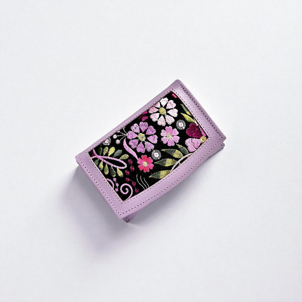 Billetera Andrea con Bordado