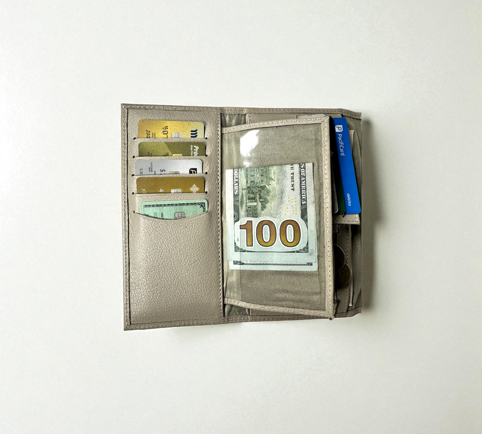 Billetera de mujer Abigail con Bordado
