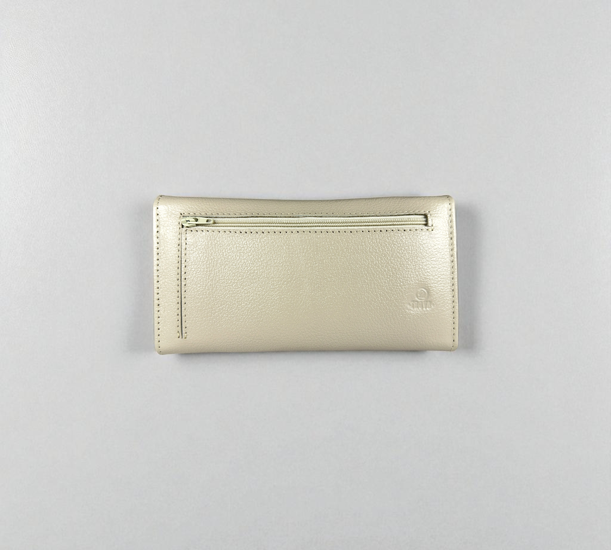 Billetera de mujer Abigail con Bordado
