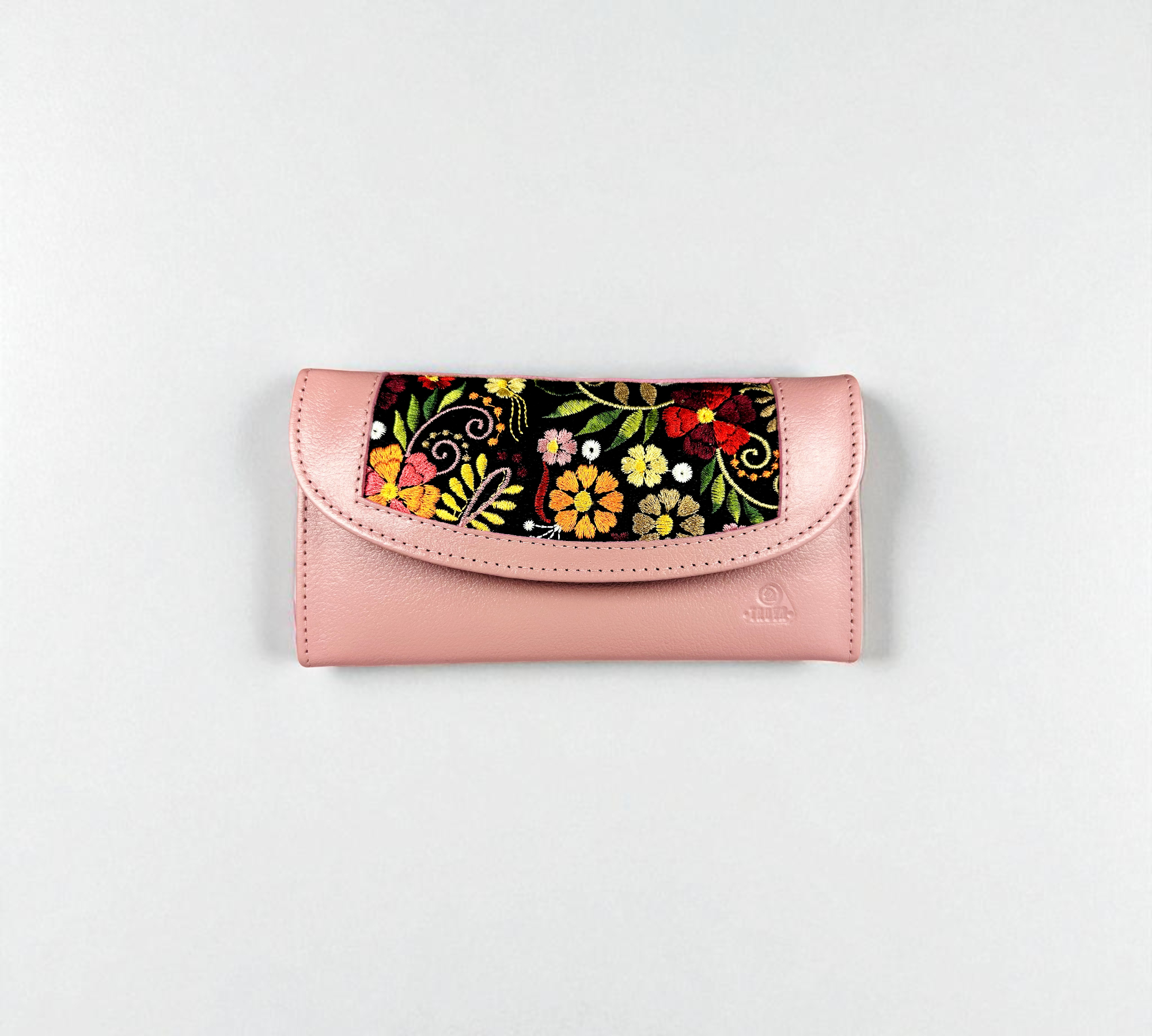 Billetera de mujer Abigail con Bordado