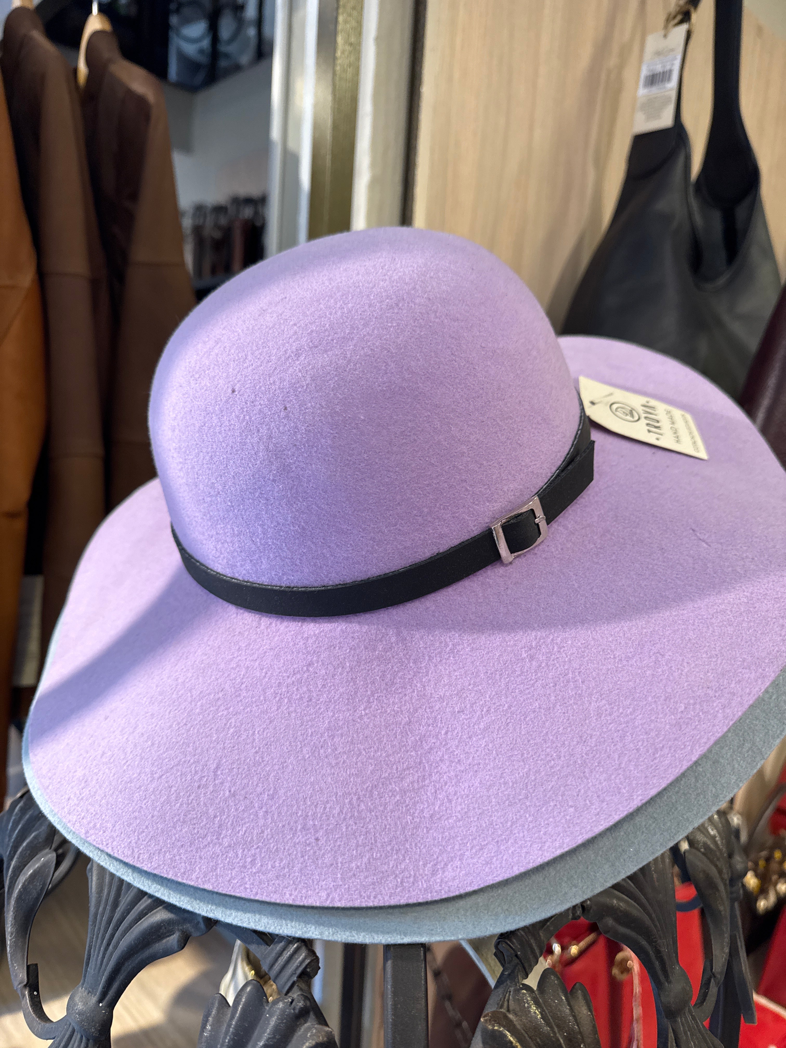 Sombrero olas