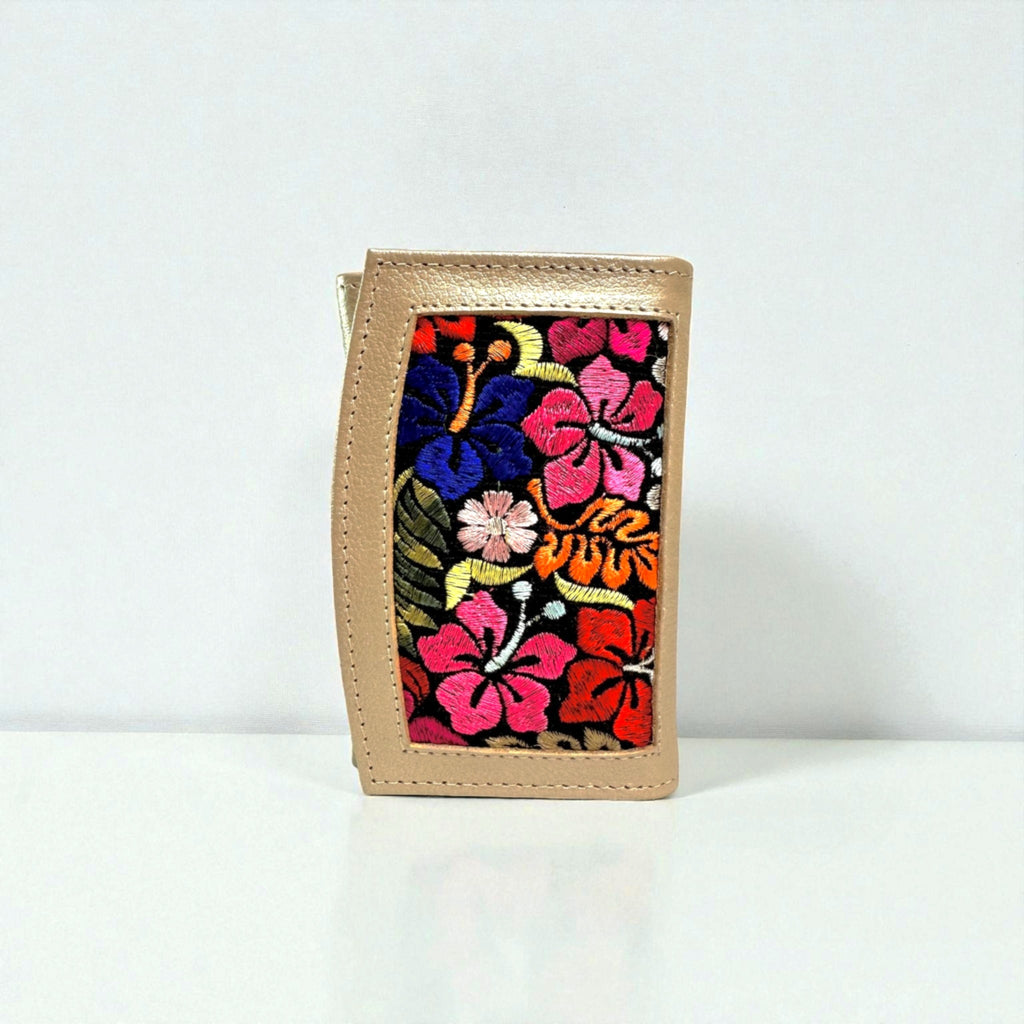 Billetera Andrea con Bordado