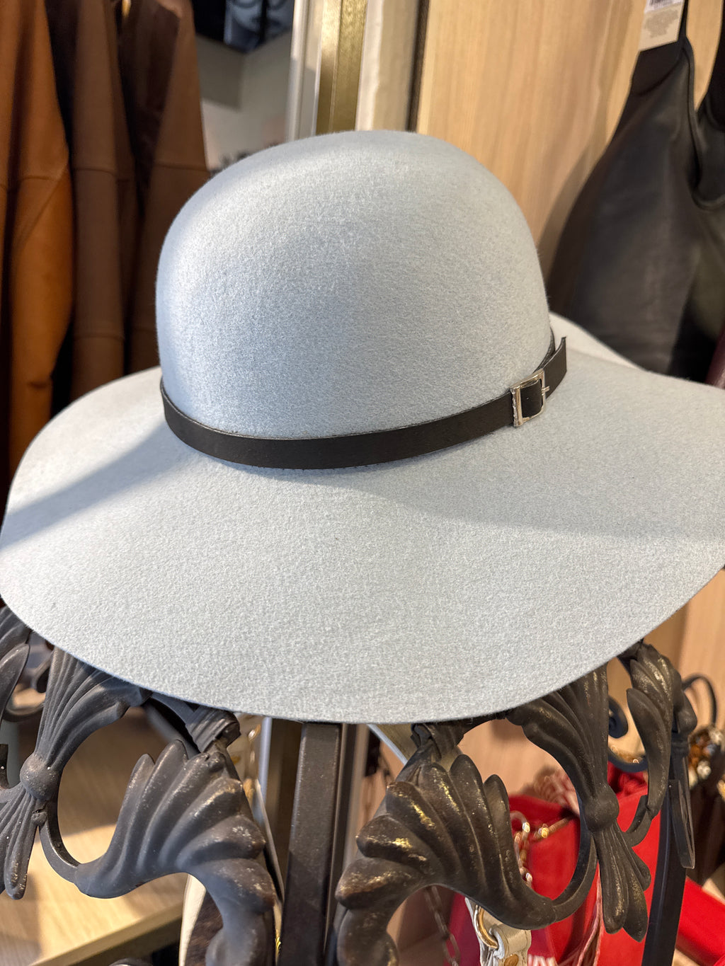 Sombrero olas