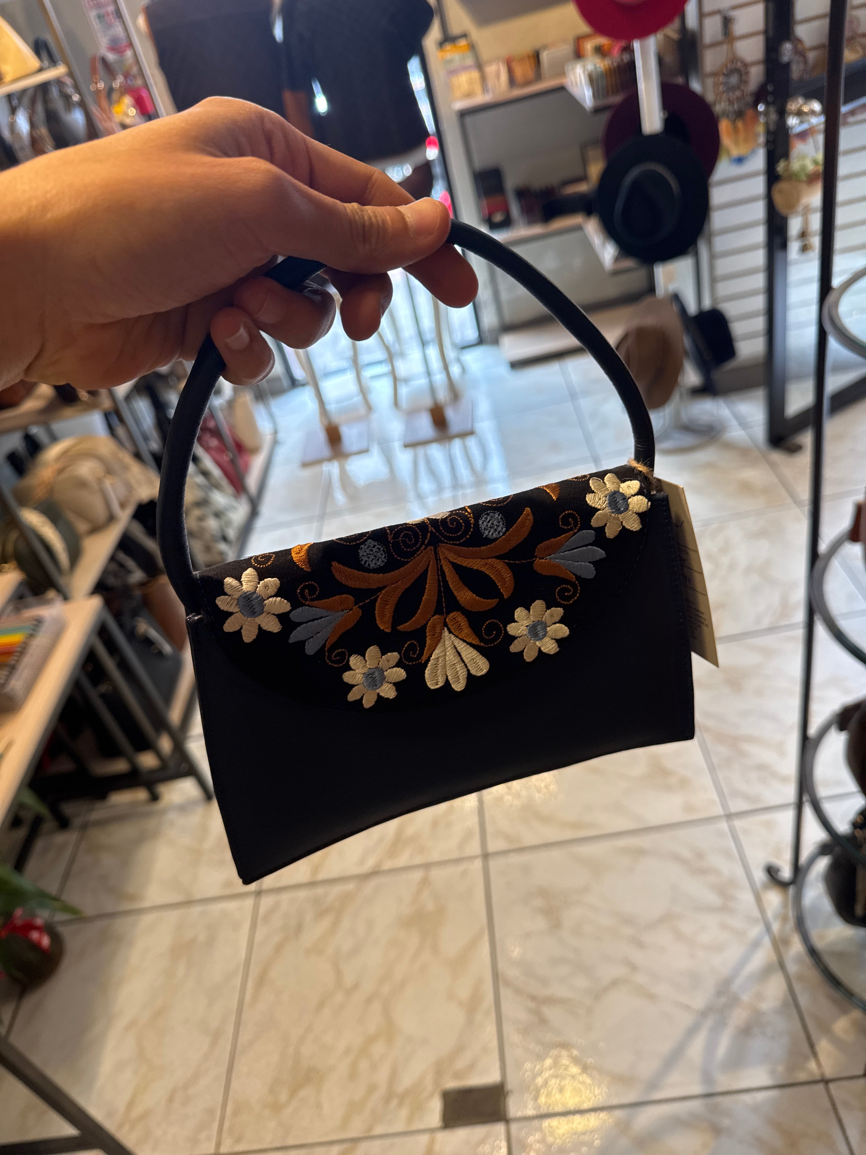 Cartera Pilar