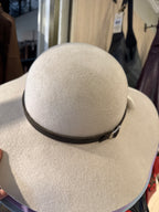 Sombrero olas