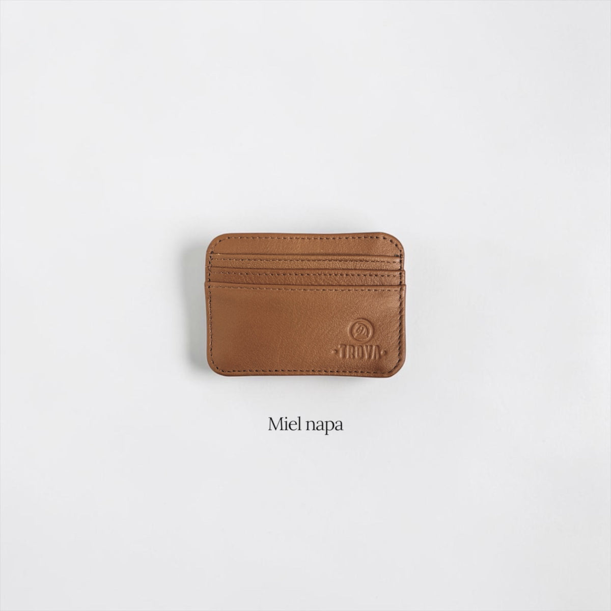 Tarjetero nathy