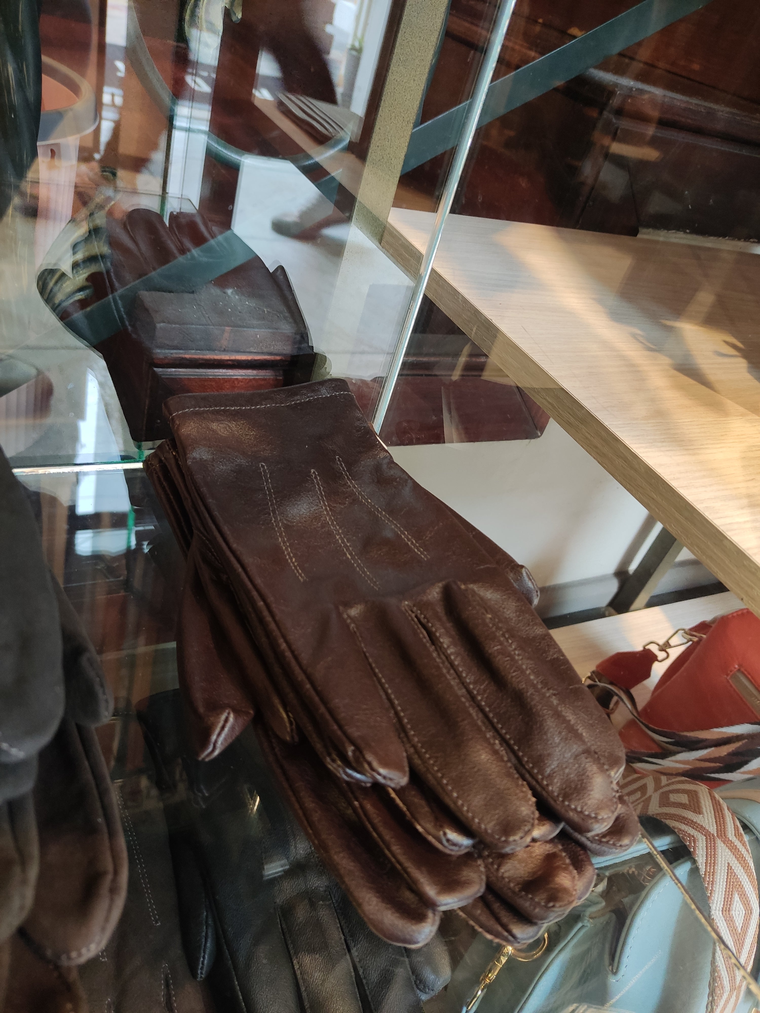 Guantes hombre simple