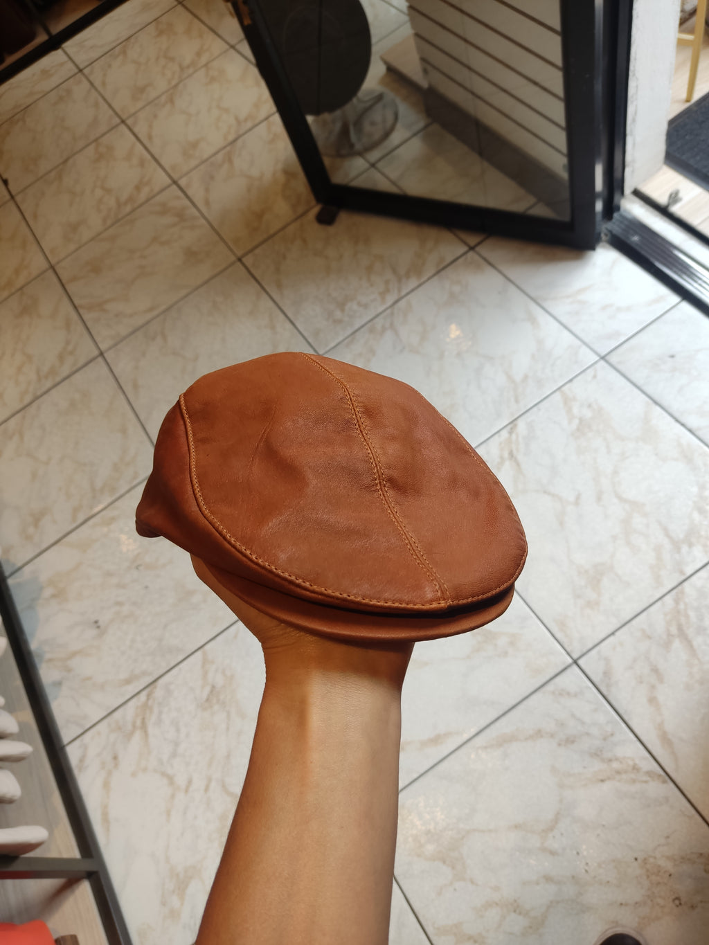 Cachucha cuero